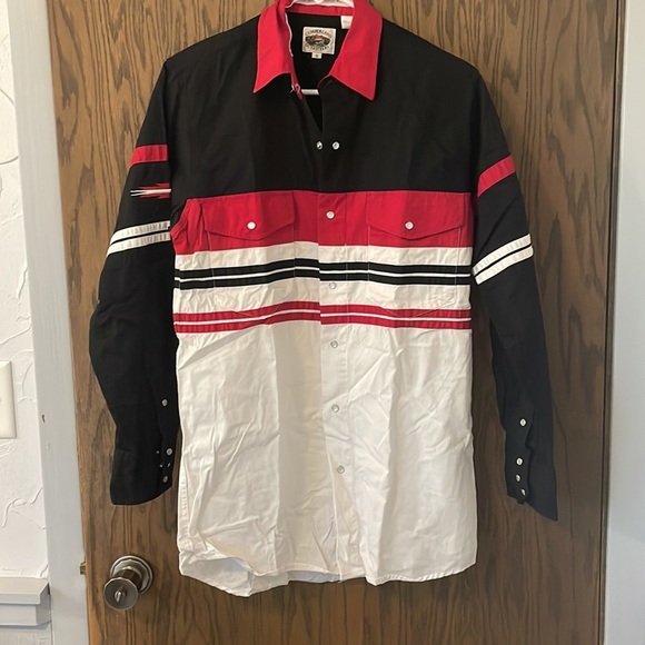 Cumberland Outfitters Red & Black Pearl Snap Shirt S - Picture 1 of 4